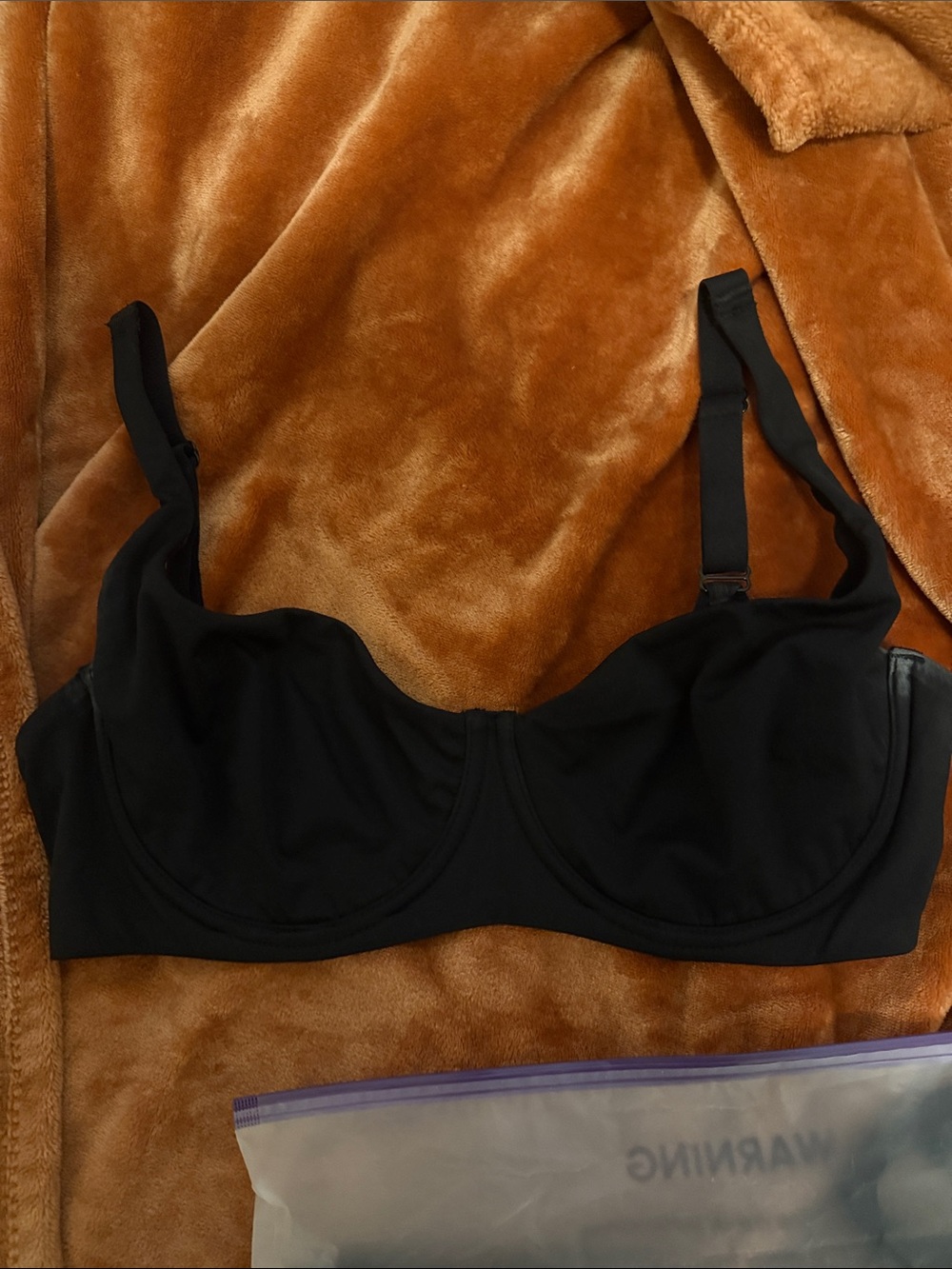 Everyday Black Underwire Bra with Supportive Cups
